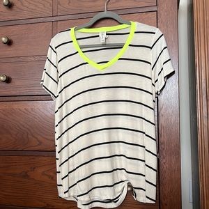 Striped shirt with neon collar